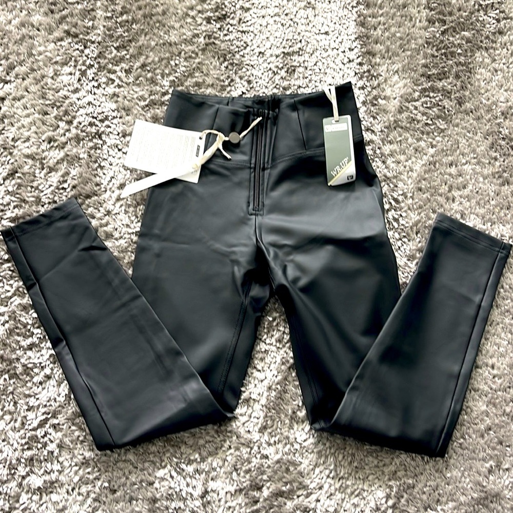 Freddy wr.up s/4 small black faux leather high waisted new nwt full length - Picture 5 of 11